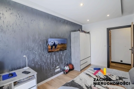 Komfortowy 4-Pokojowy Apartament z Ogródkiem!